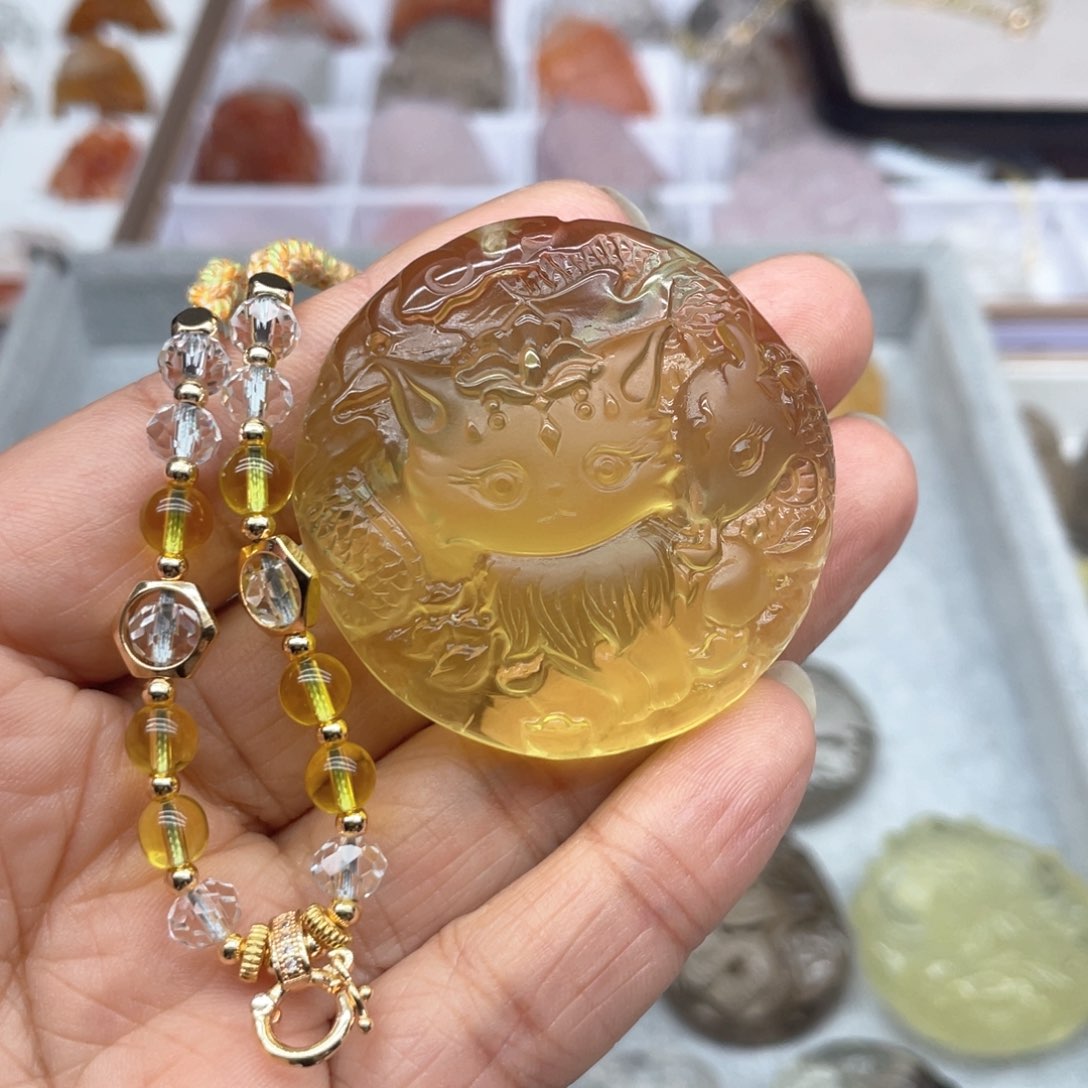 水晶吊坠(不含链)未镶嵌O**i