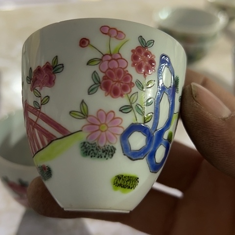 你就不要在和她们在外面过夜哈你