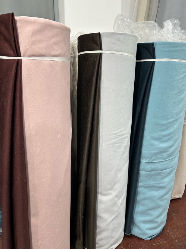 玉兰花开窗帘布。亮丝雪尼尔。轻奢风小香风百搭产品（不包邮）