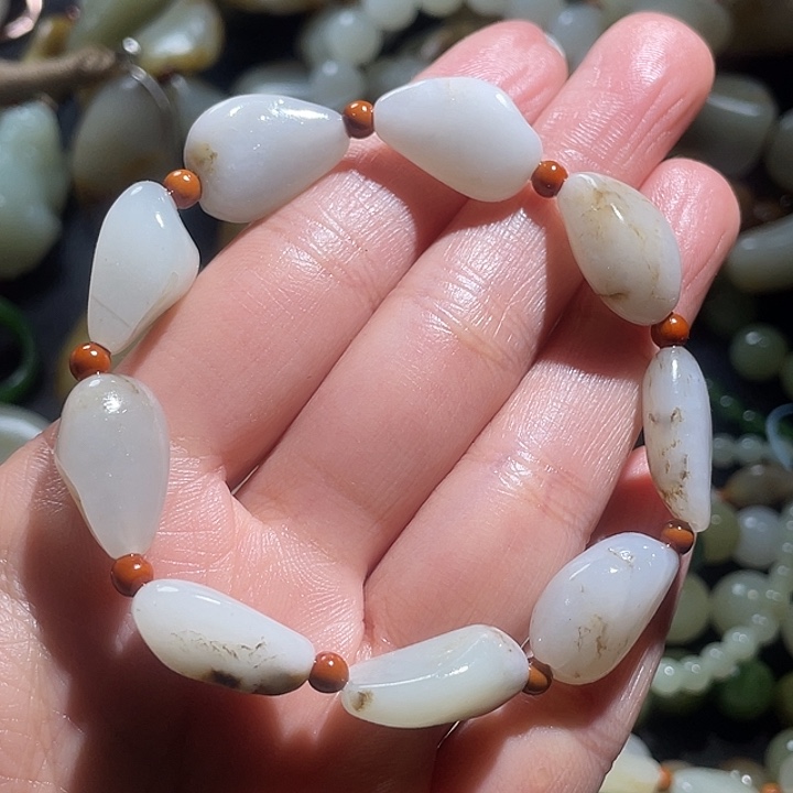 未镶嵌手链和田玉