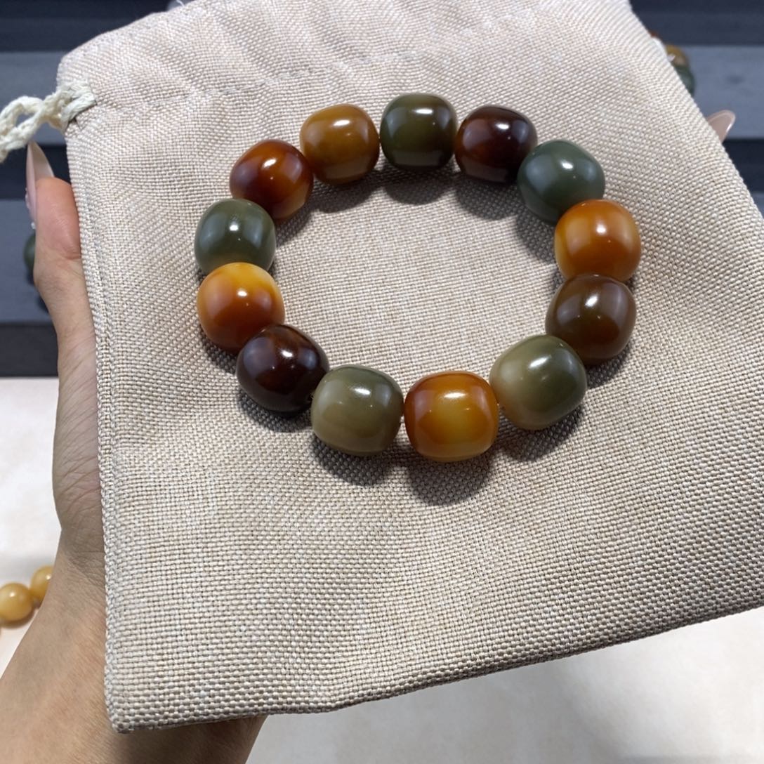 人***故菩提根/象牙果手串全品无暇卡18