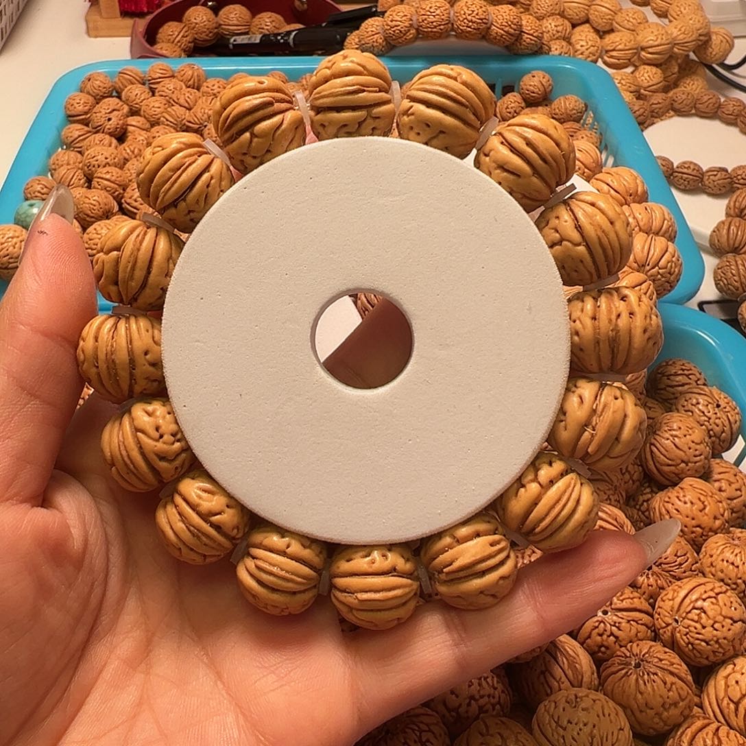 吊坠桃核肌肉金豆