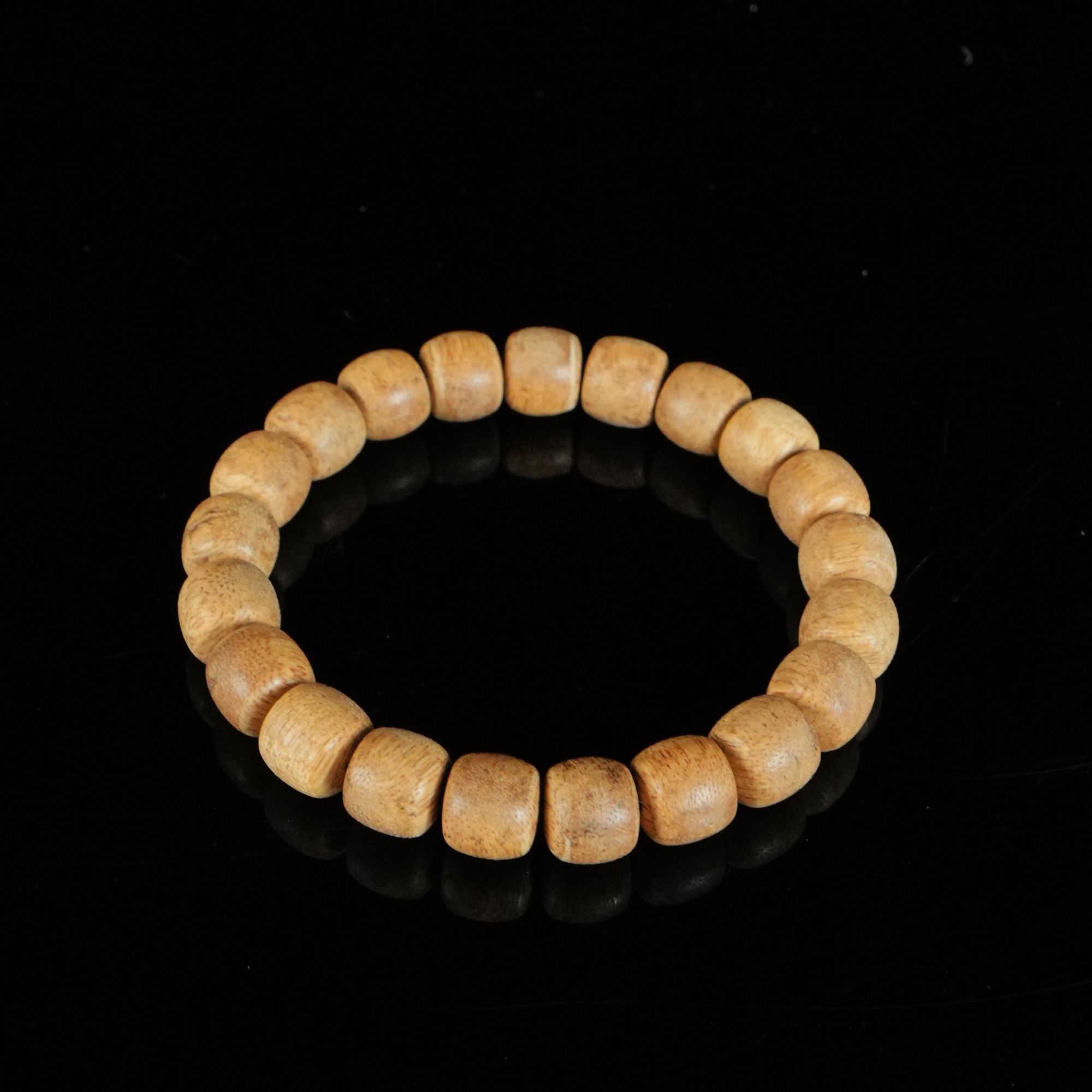 DY-B5486 西马金丝老料沉香桶珠手串 0.9x0.99cm 10.4g