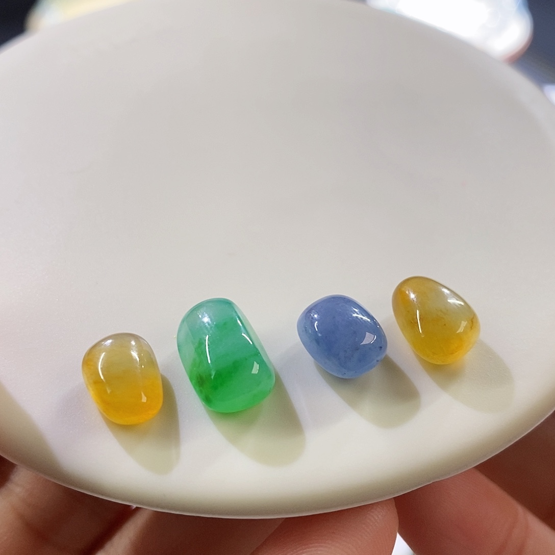未镶嵌挂件翡翠一组随行
