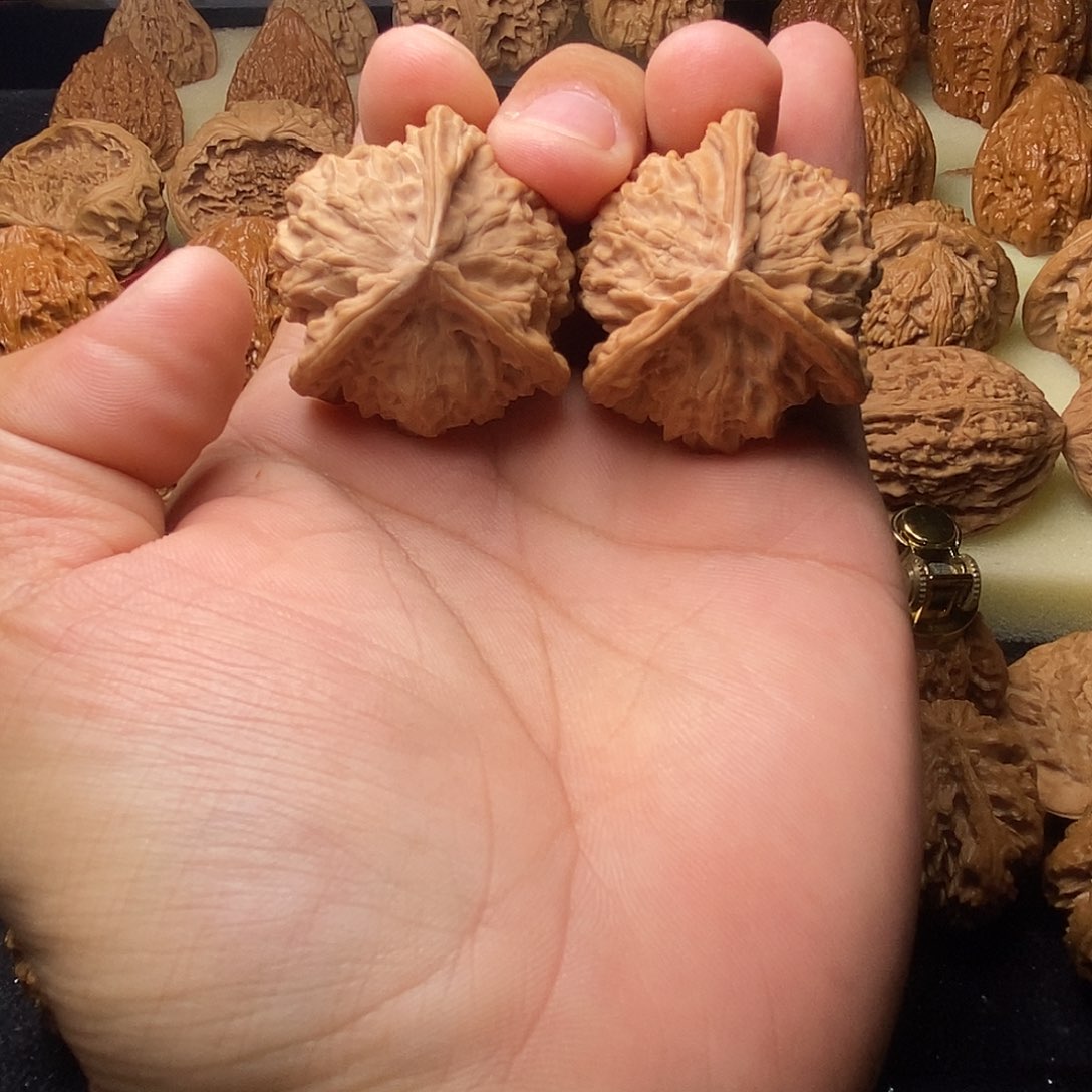 文玩核桃把件人奔39全品