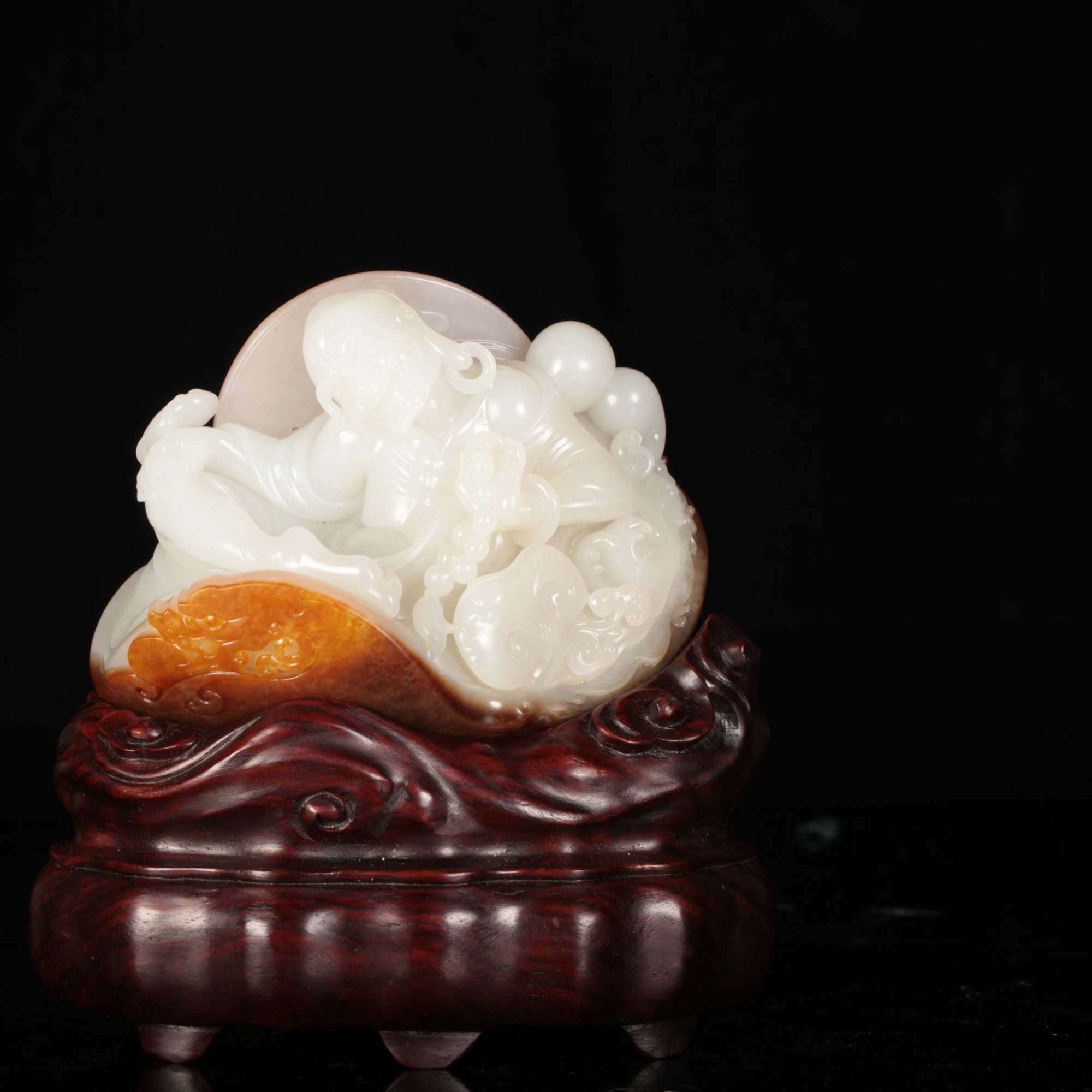 新疆和田玉罗汉摆件