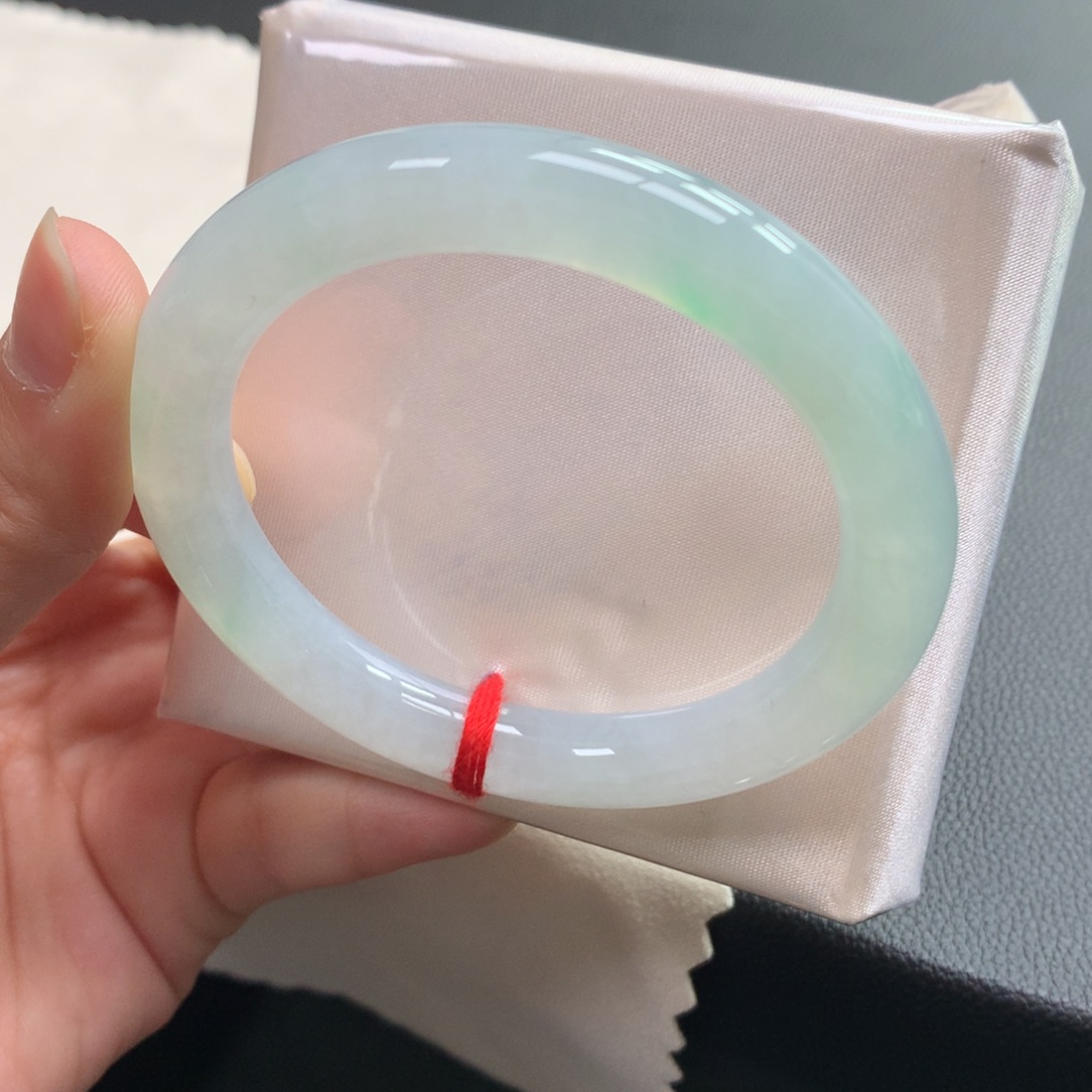 翡翠未镶嵌手镯8号53圆条