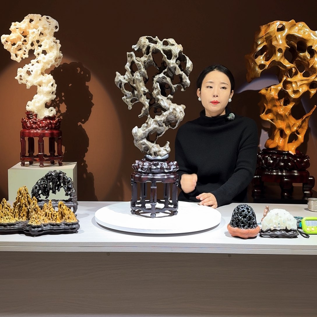 暖*太湖石摆件，高，69。 宽，30