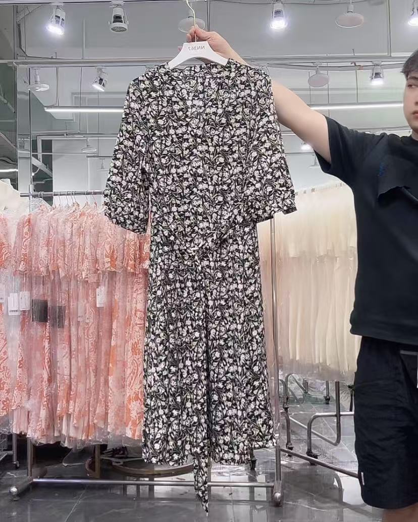 NN367-时尚女装设计感连衣裙中长款潮流夏季休闲气质百搭碎花