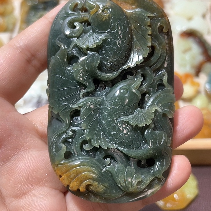 岫玉吊坠(赠链)未镶嵌