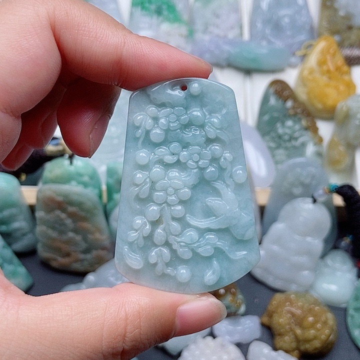 翡翠未镶嵌吊坠(不含链)翡翠