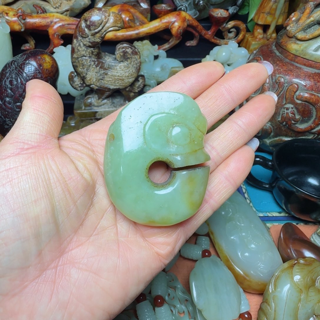 和田玉挂件未镶嵌