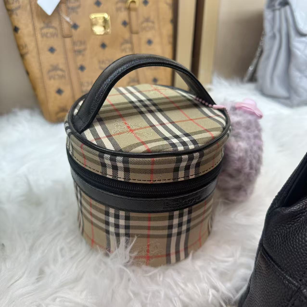 95新 BURBERRY/博柏利 博柏利战马格纹化妆包圆桶  my  