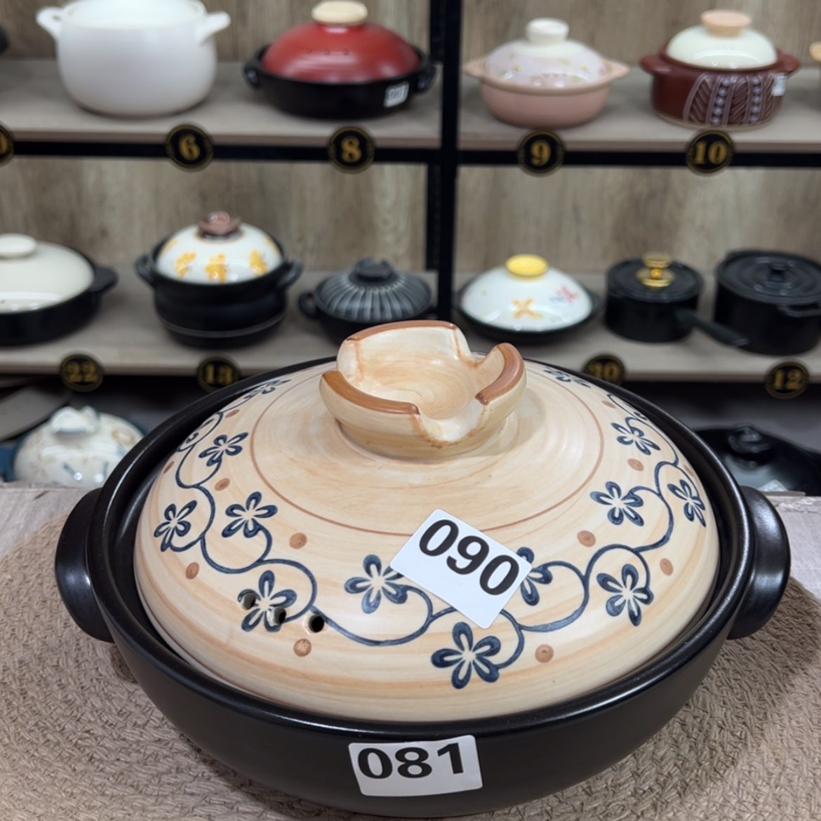 【闪购商品】1.8升砂锅微瑕疵品081