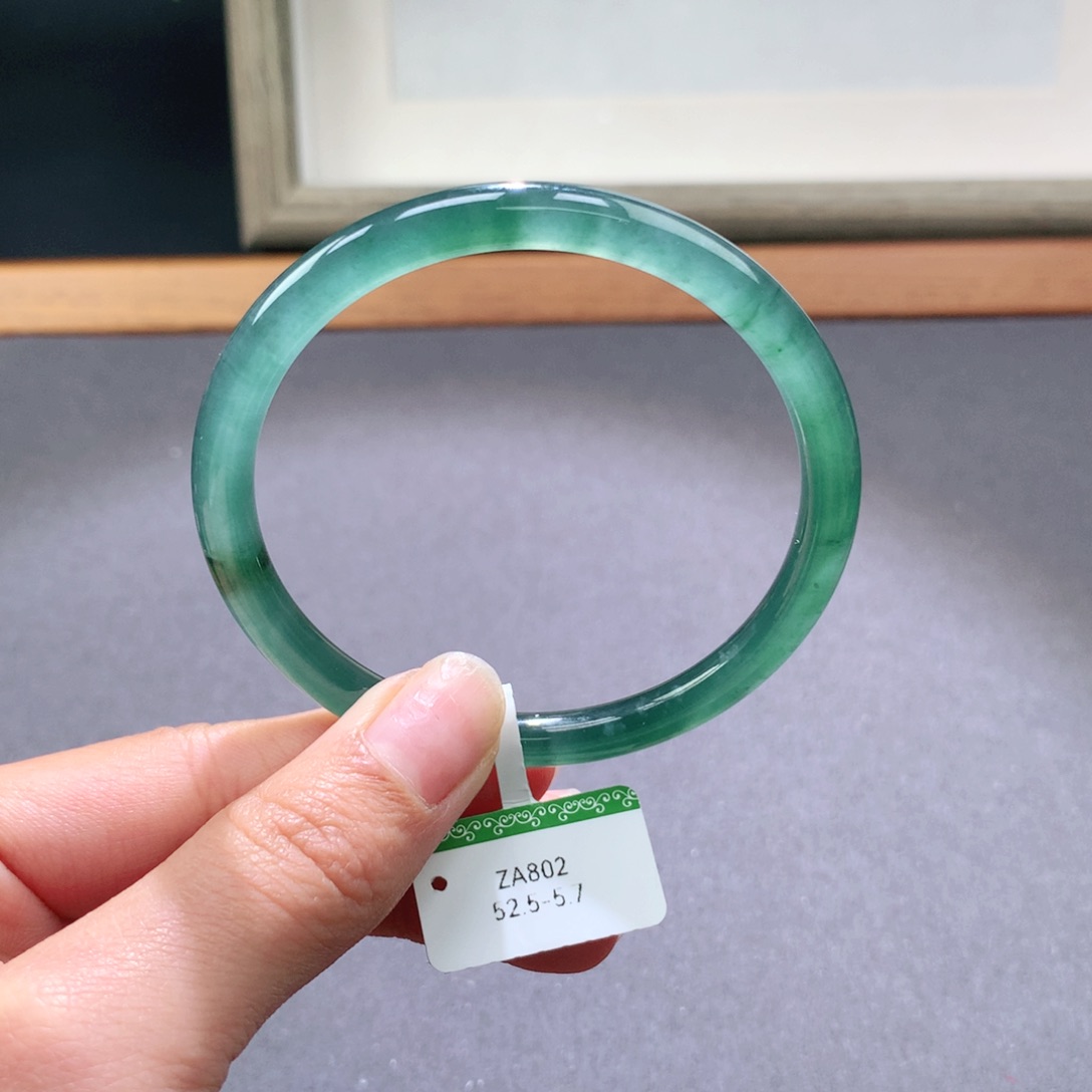 翡翠手镯未镶嵌天然翡翠手镯叮当镯