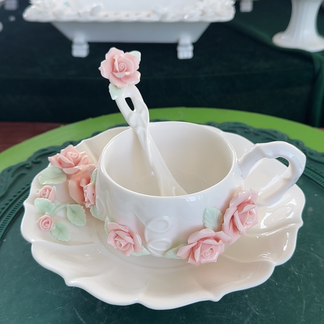 玫瑰花咖啡杯碟加勺子