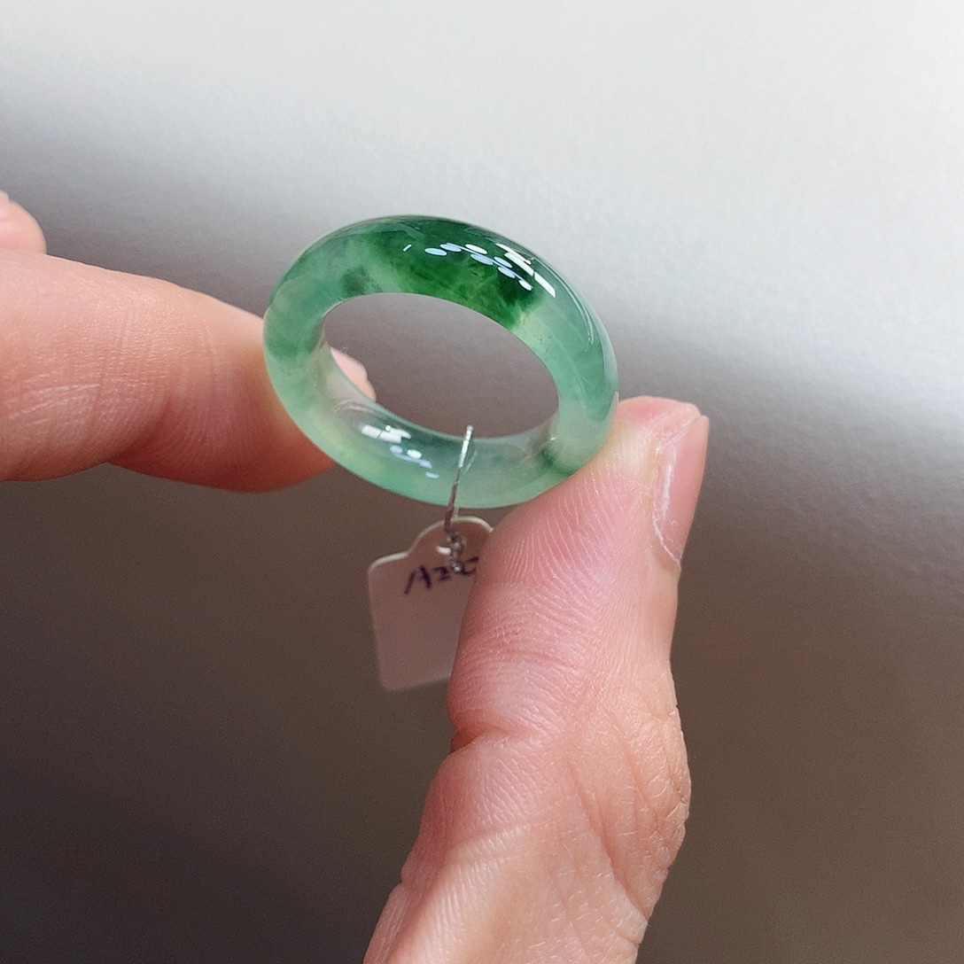 翡翠戒指未镶嵌13号