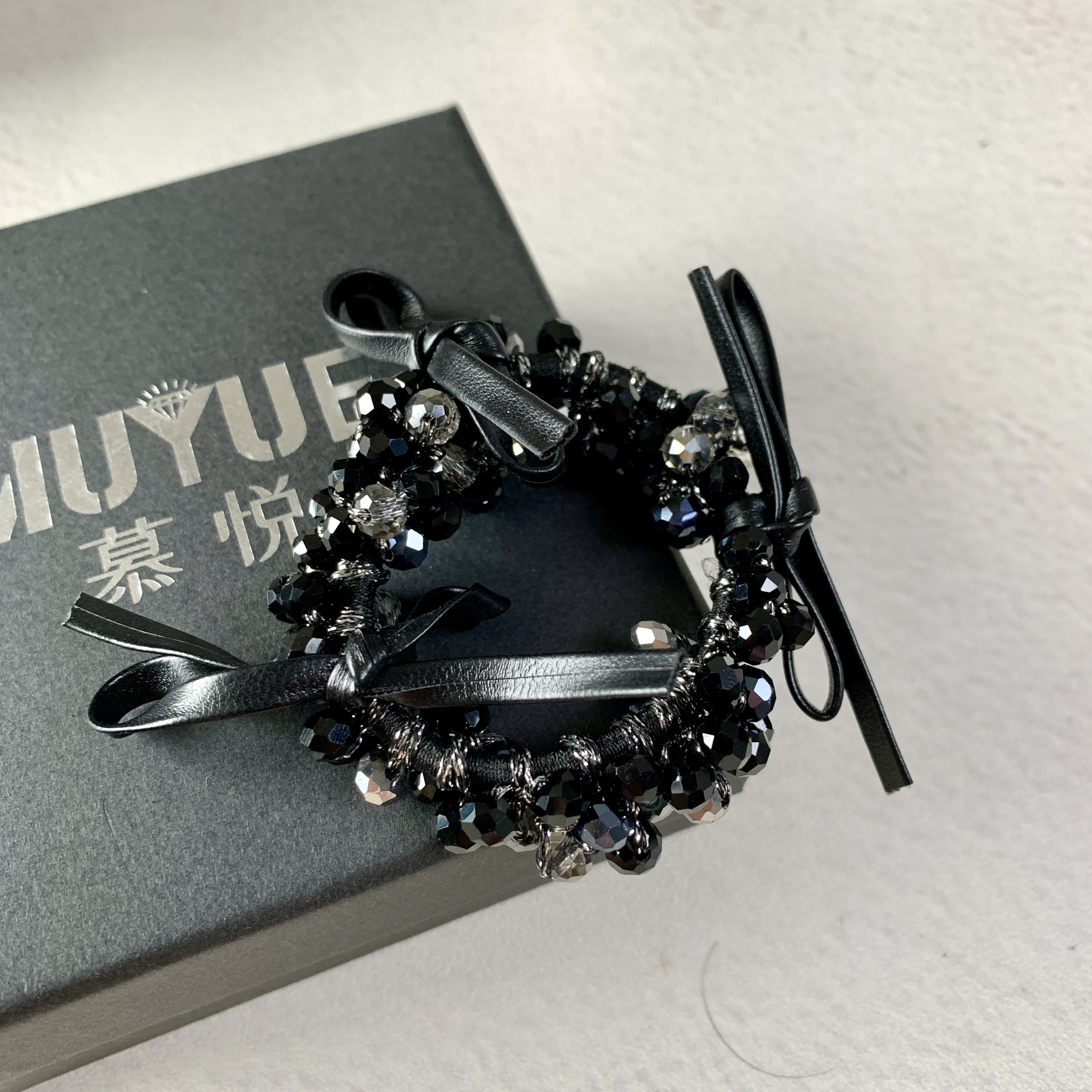 慕悦-【流苏蝴蝶结】专柜正品缎面皮筋耐用发绳7090