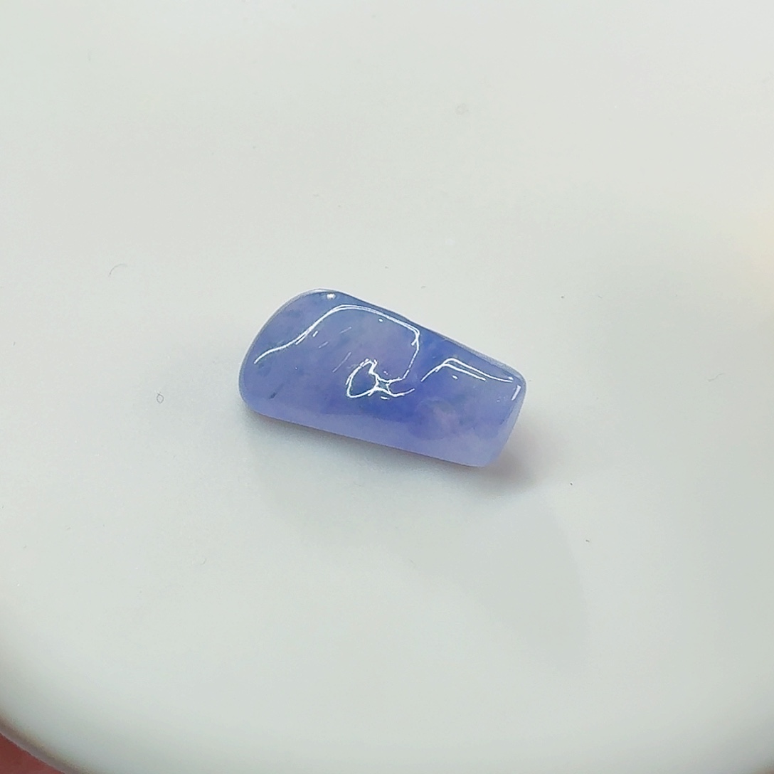 翡翠颈饰未镶嵌本***李紫随形