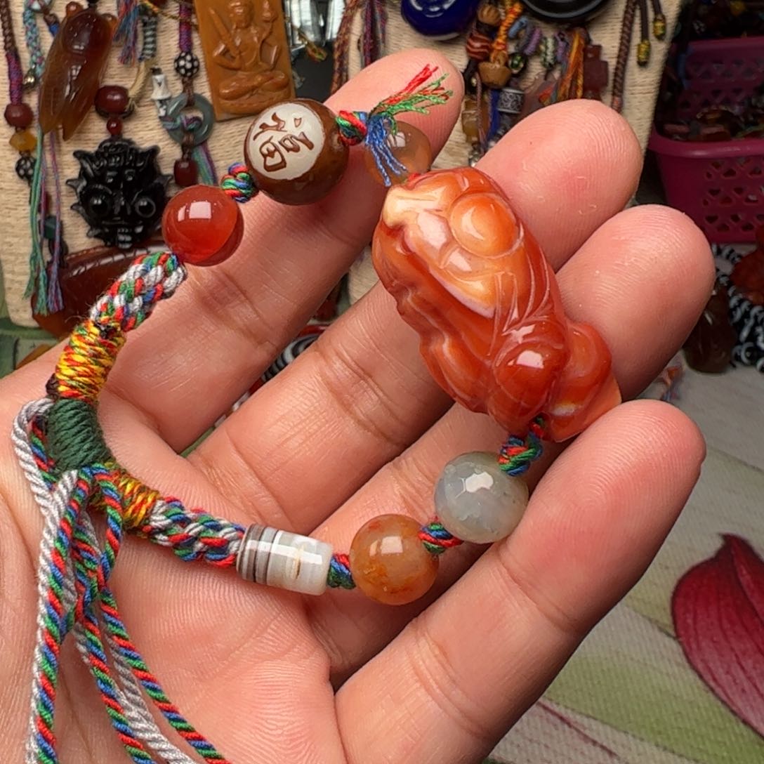 玛瑙/玉髓颈饰未镶嵌