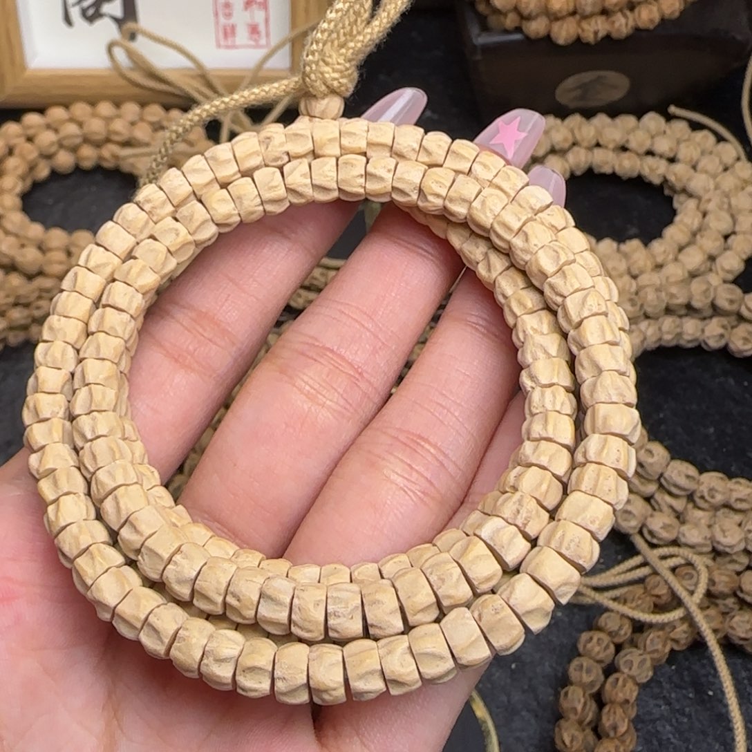 柏香籽/百香籽吊坠吴*仁