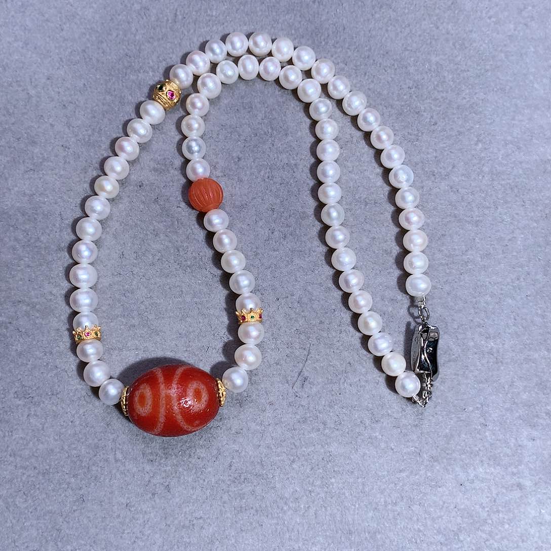 玛瑙/玉髓颈饰未镶嵌