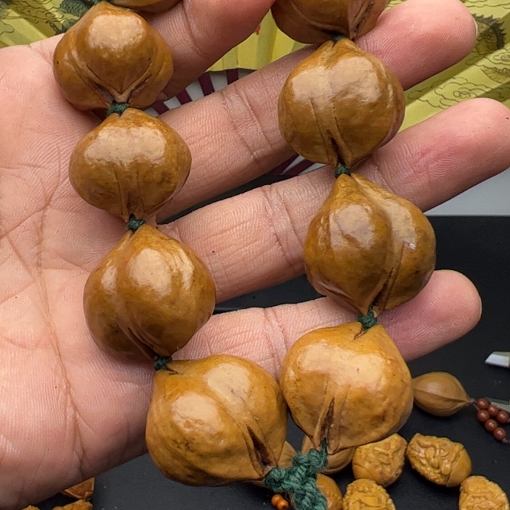 橄榄核手串/手链2.4到2.5素核大鸟