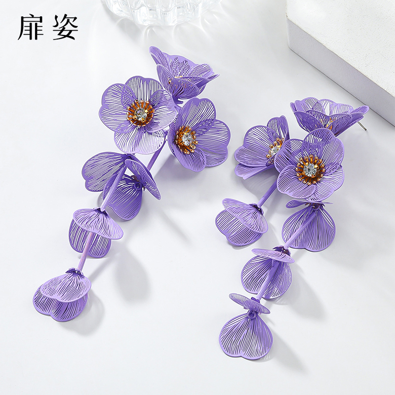 扉姿 女士摩登舞新款舞蹈配饰小清新锆石花朵耳钉耳环F024