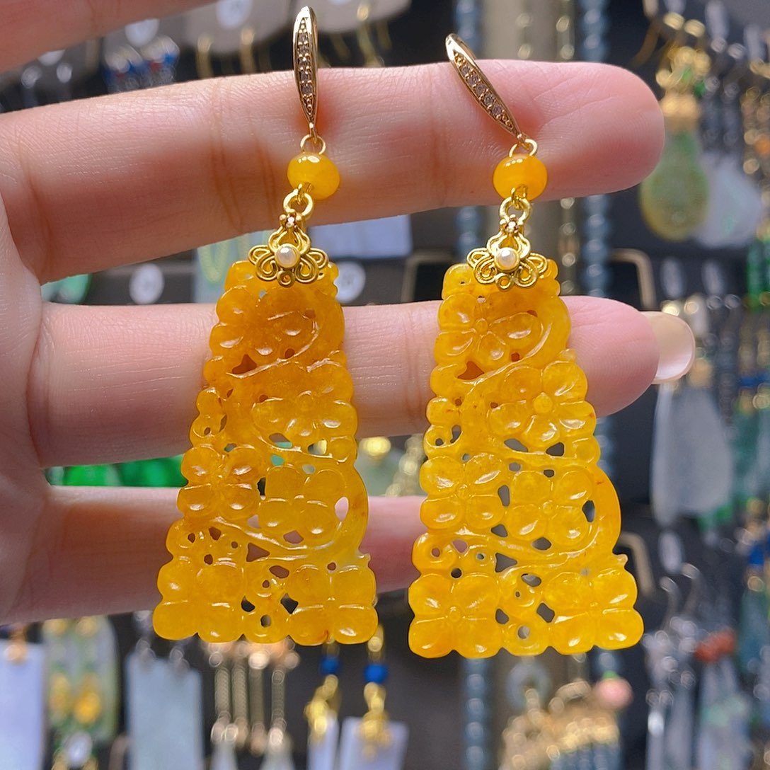 未镶嵌翡翠耳饰翡翠