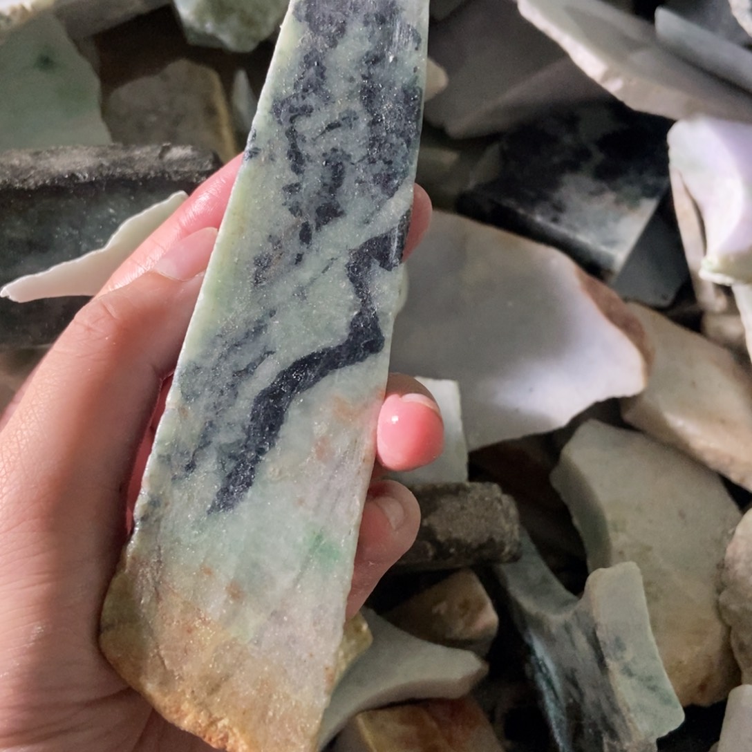 翡翠挂件未镶嵌天然翡翠