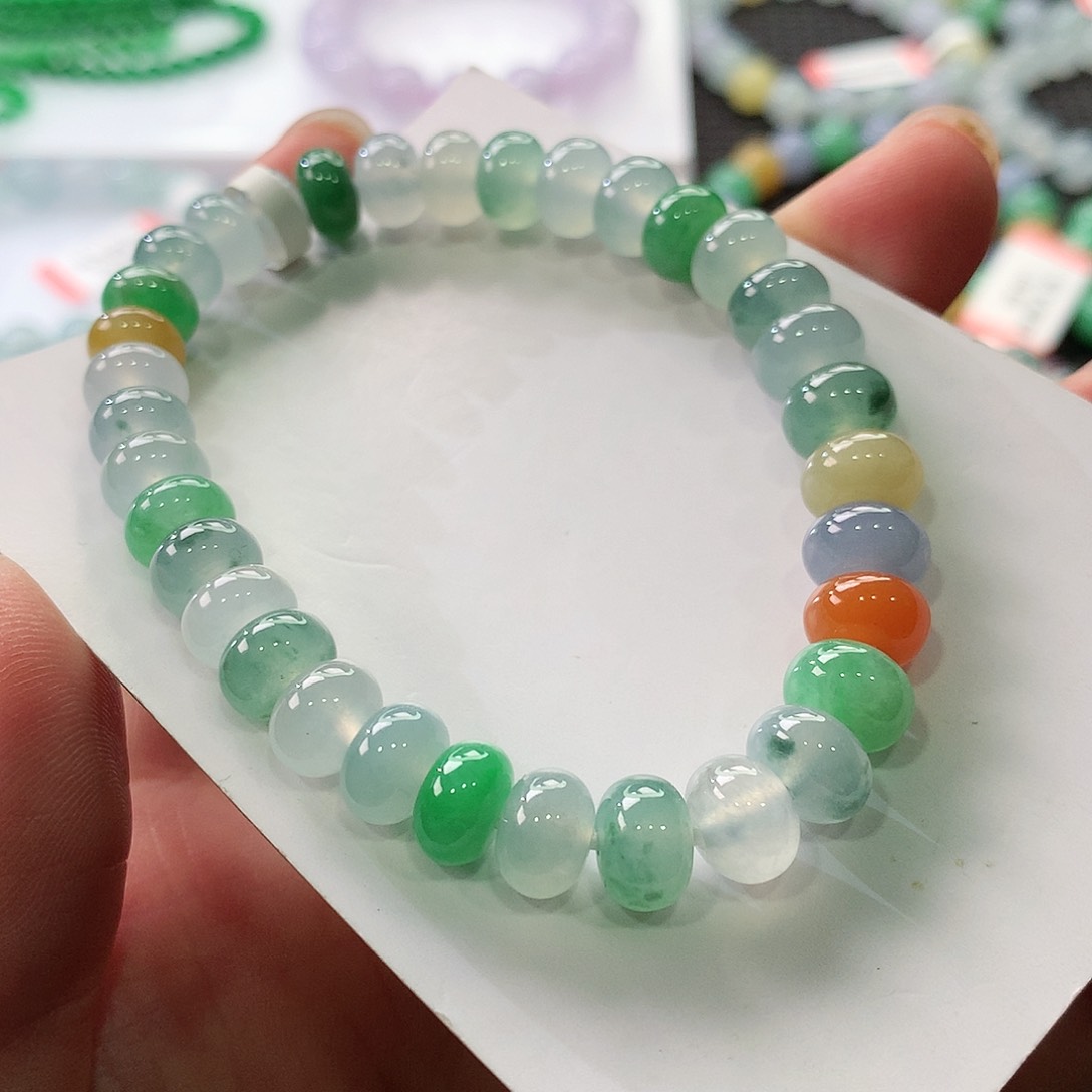 翡翠手链未镶嵌翡翠