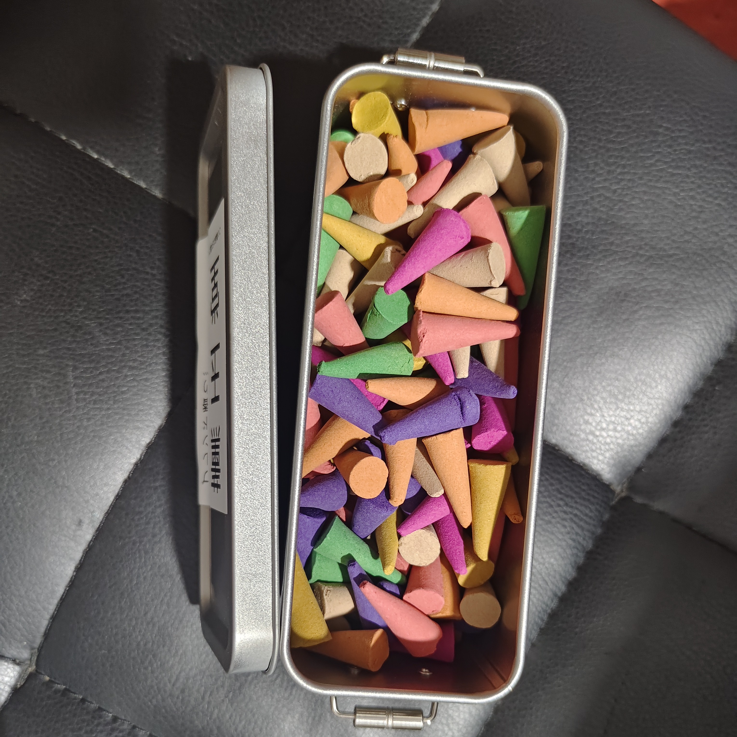 天然檀香塔香室内家用持久留香净化除臭香薰