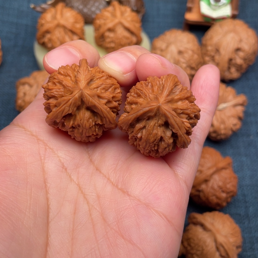 把件文玩核桃32毕业小球奔全品御龙