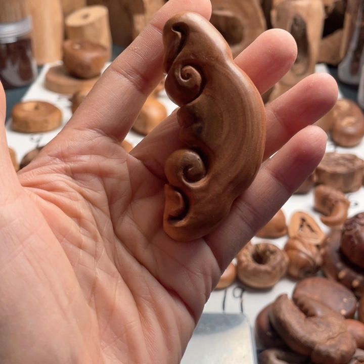 守***你檀香木原汁原味老山檀香