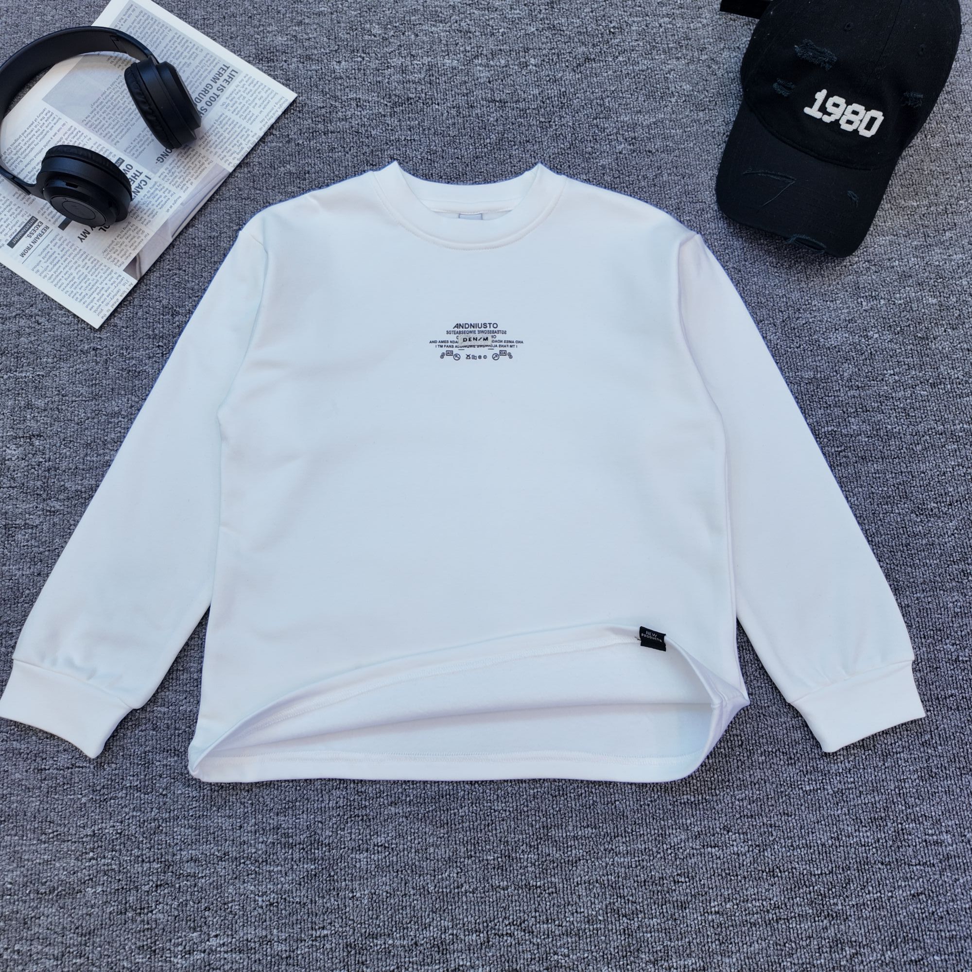 【小哥童装】秋款百搭长袖男童T恤宽松韩版舒适纯色中大童上衣9925