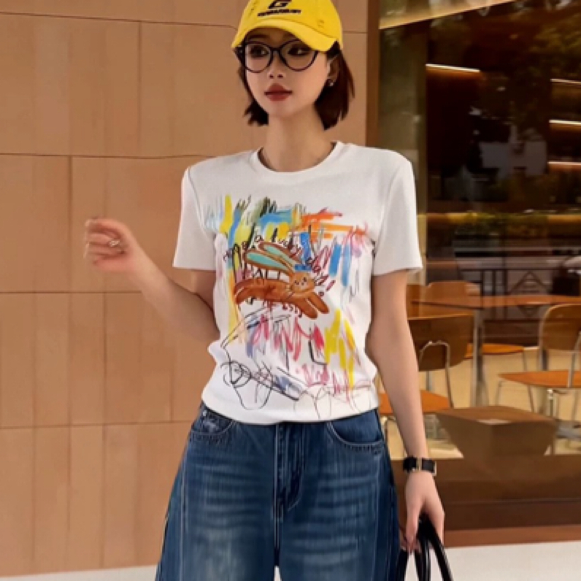曼雪菲小猫涂鸦T恤