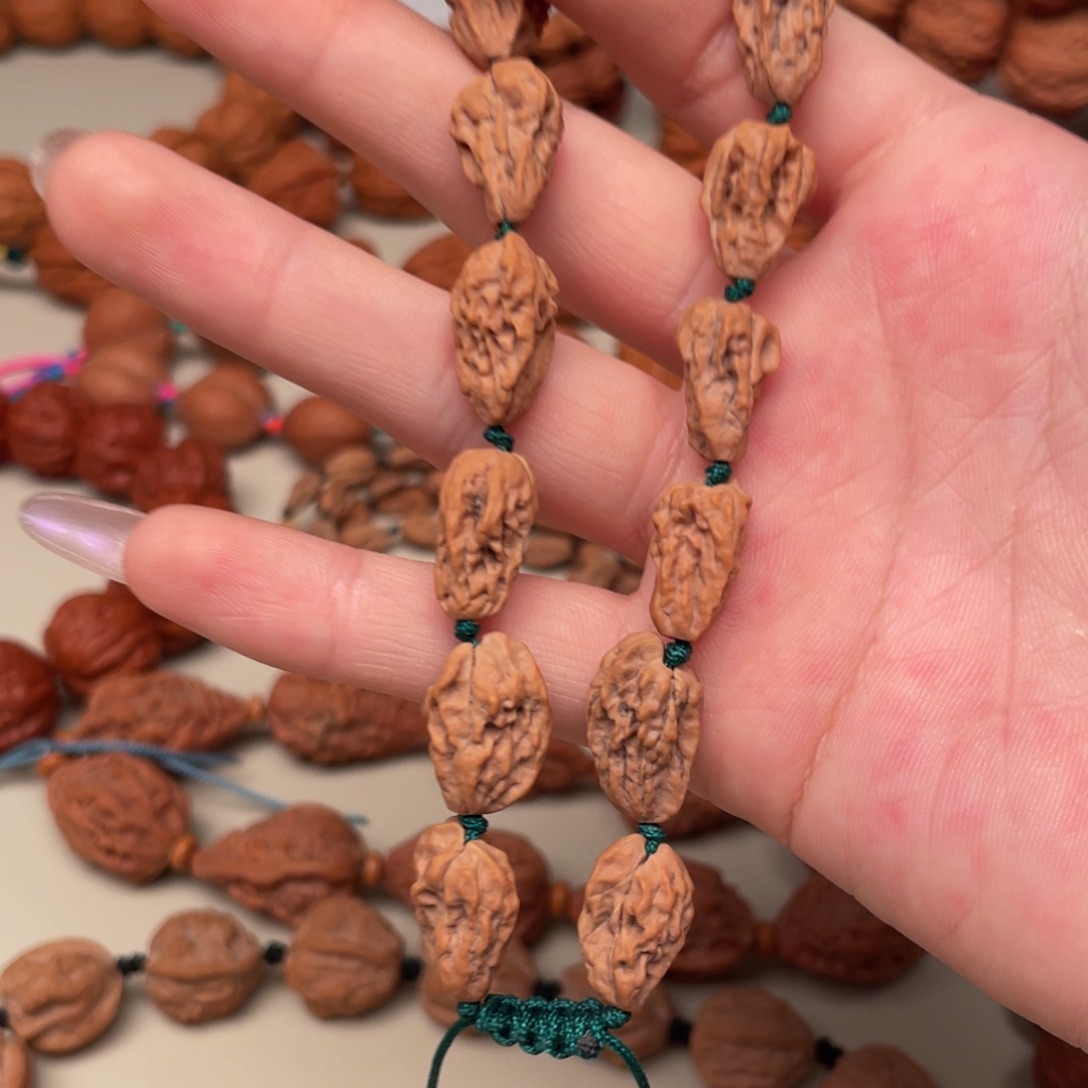 丑***爷吊坠文玩核桃异形