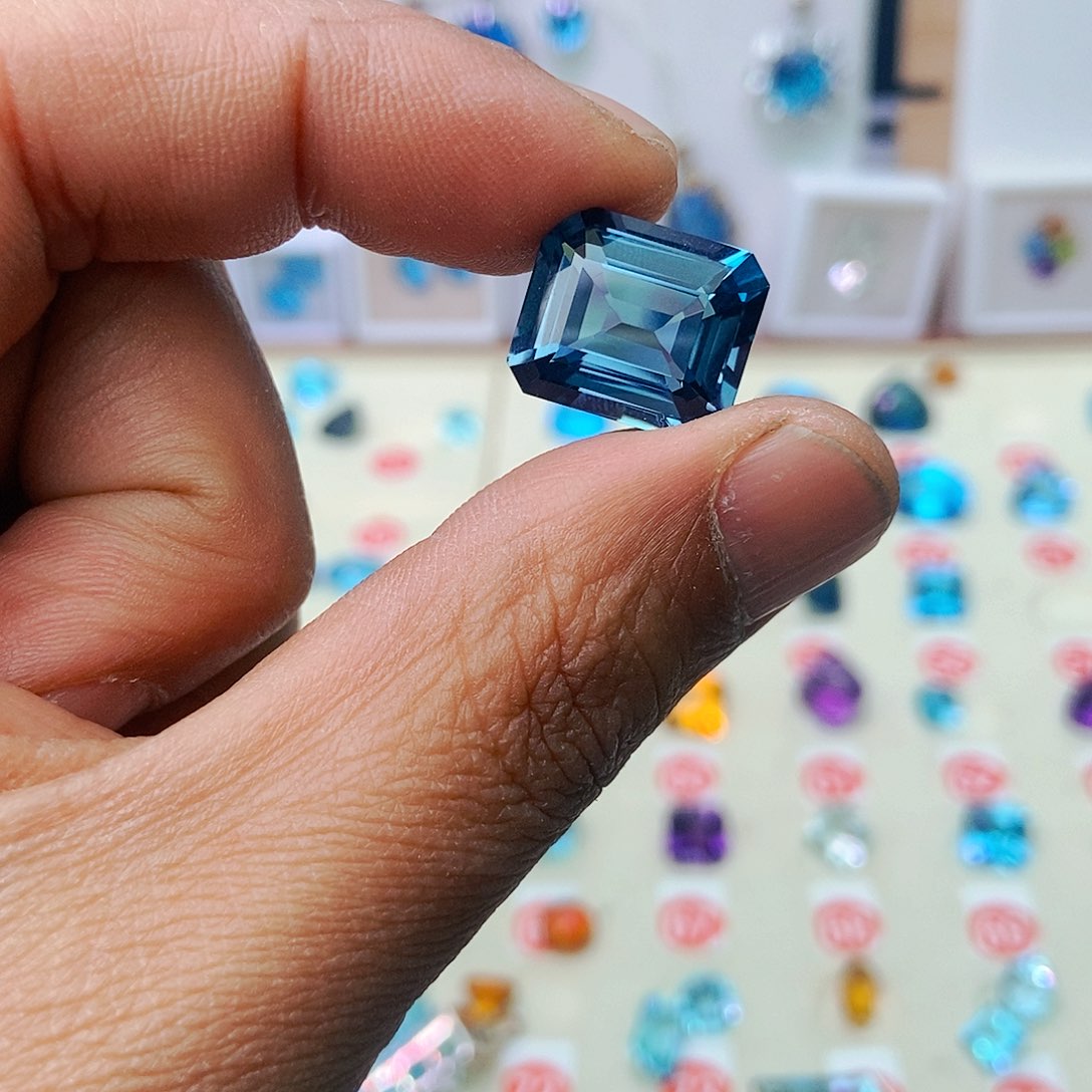 托帕石颈饰银S925镶嵌