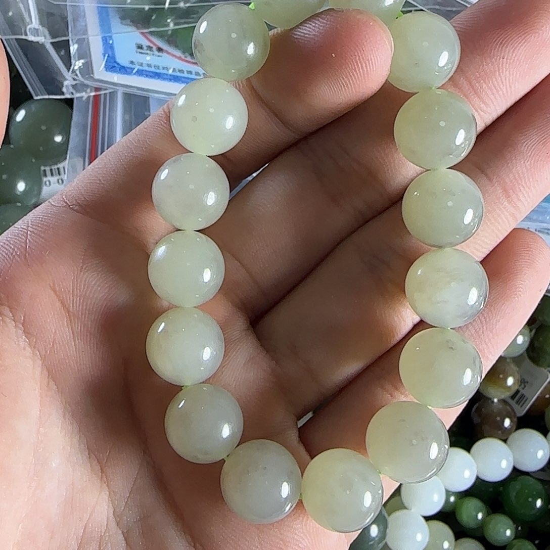 和田玉手链未镶嵌107