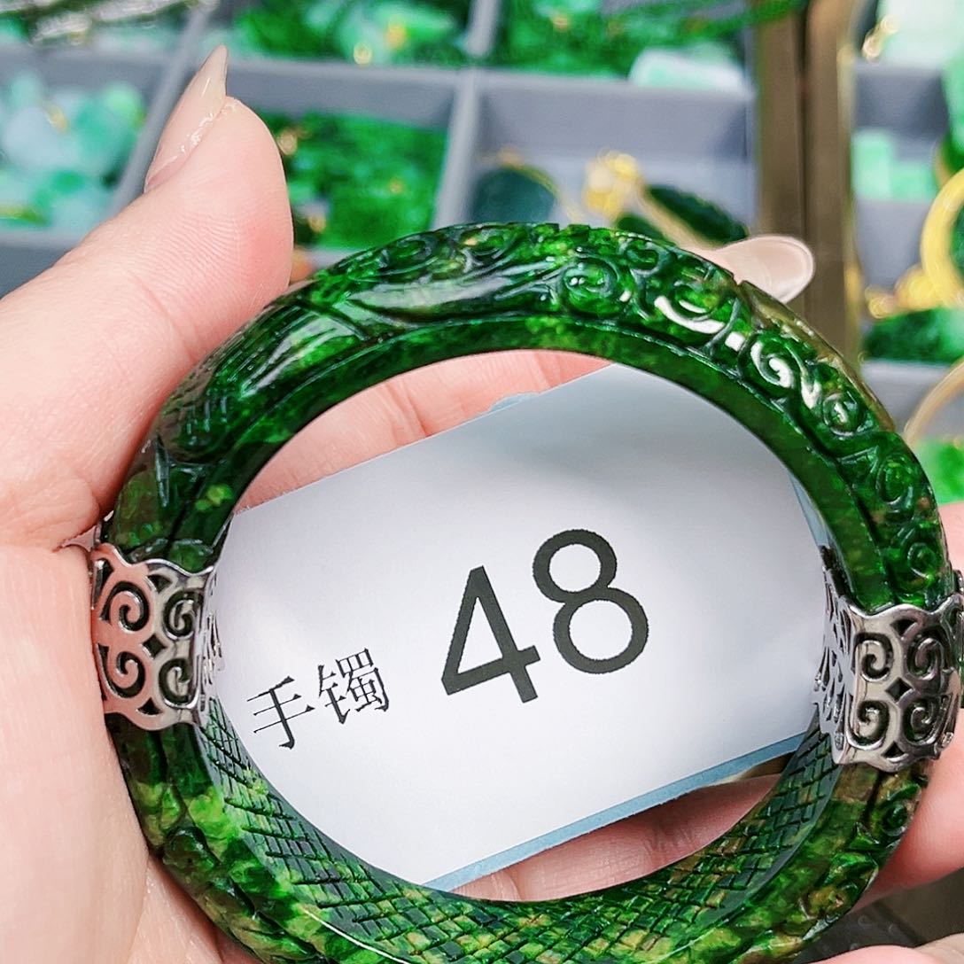 翡翠颈饰银S925镶嵌手镯56-57