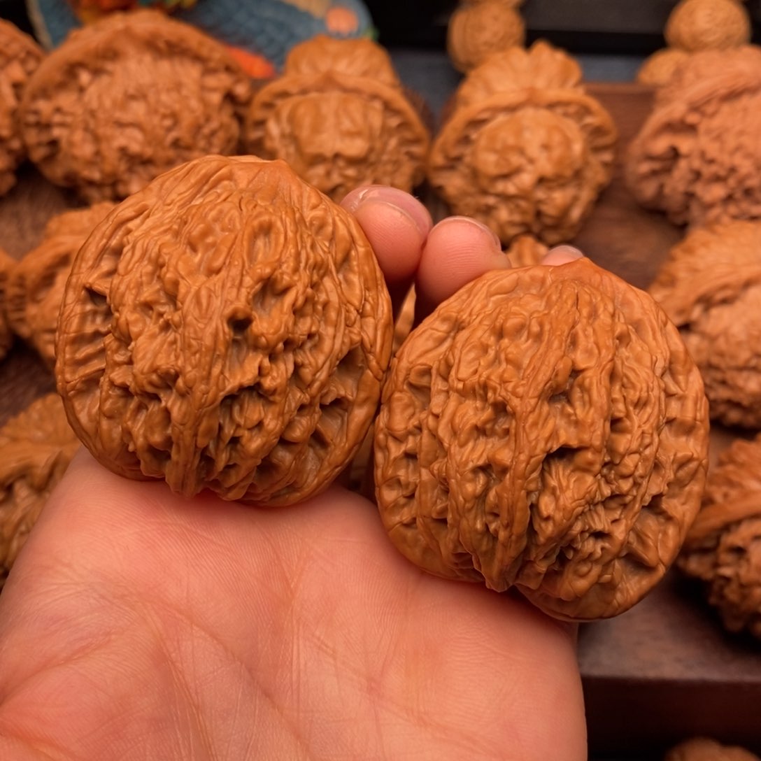 文玩核桃把件*️****41全品，粗筋虎头