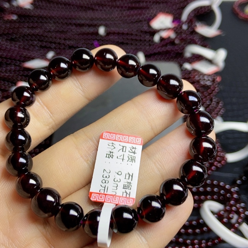 【闪购商品】石榴石手链未镶嵌9.3毫米