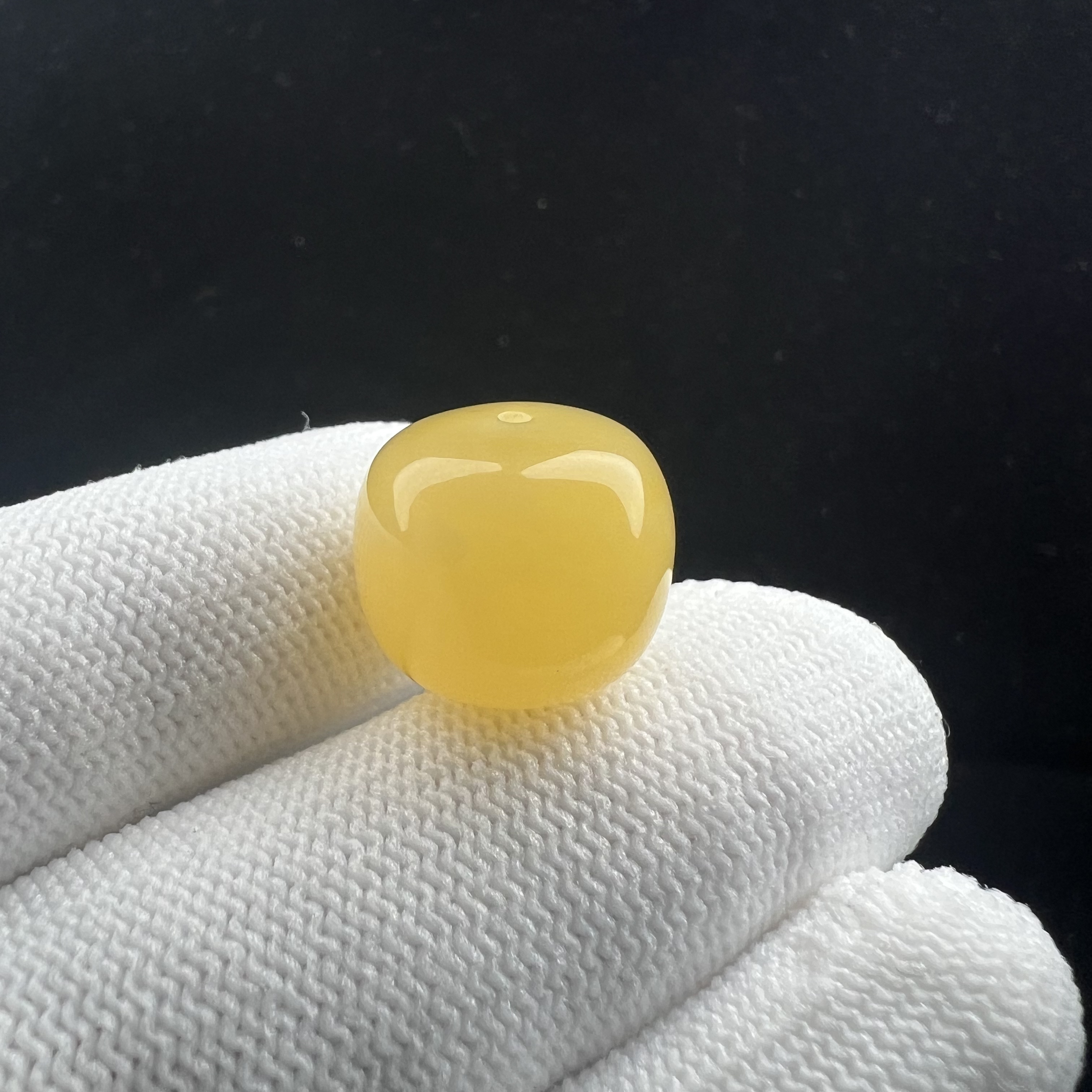 M4307天然原矿蜜蜡 鸡油黄单珠 16.3*14.1mm支持复检 假一罚四