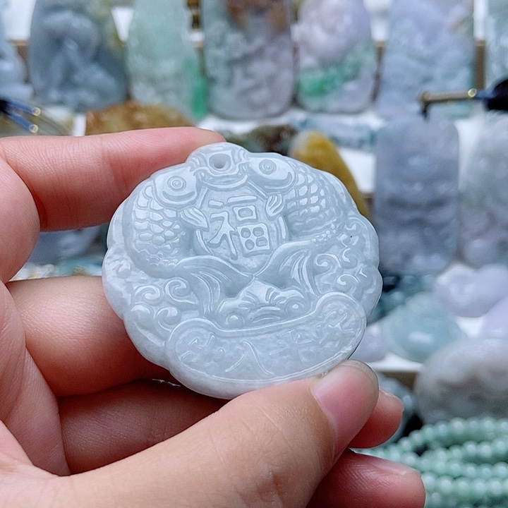 翡翠未镶嵌吊坠(不含链)1