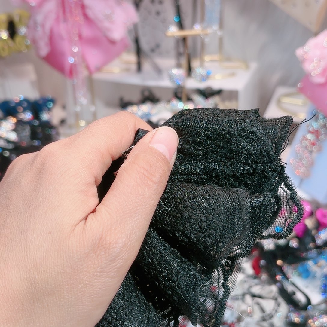 弋***汀皮质铁合金弹簧夹