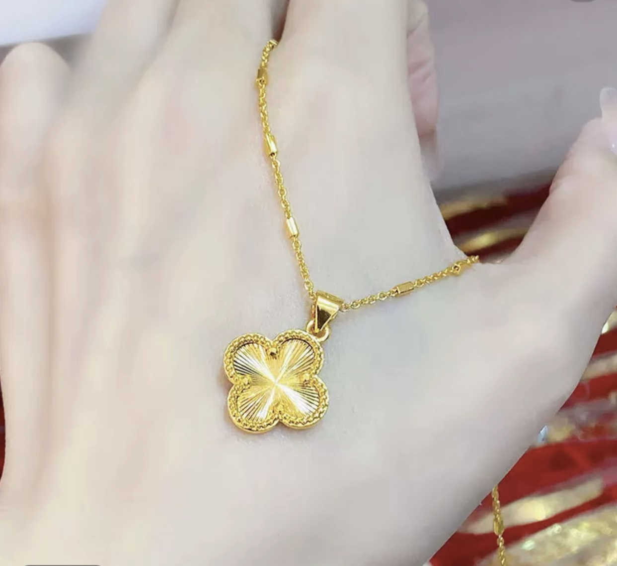 铜合金项链 素款女士中国风设计镭射四叶草双面经典锁骨简约