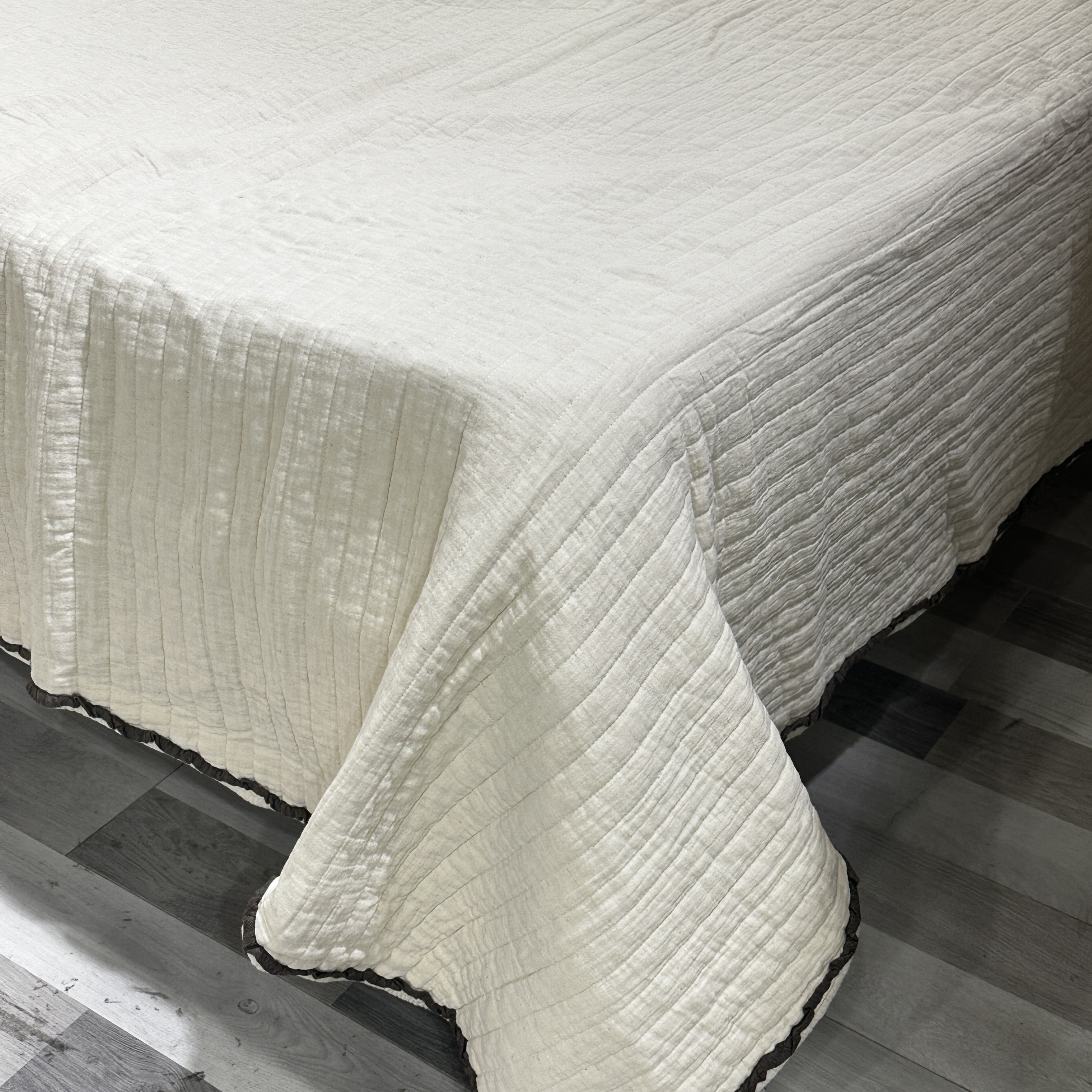 【超级红】绽放-蝶恋花(小花边款) 双层纱棉麻单床盖