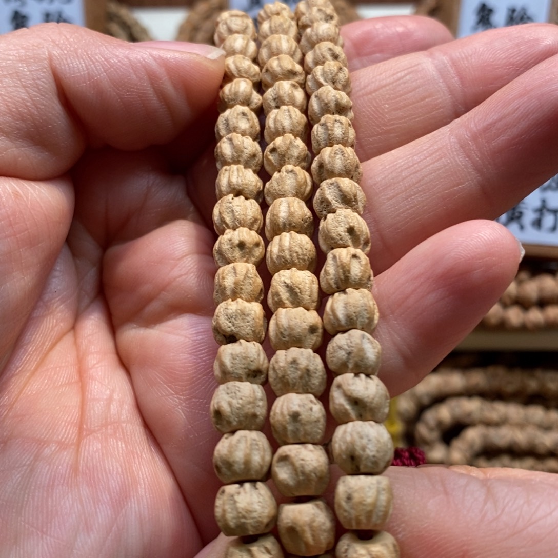 霂***森柏香籽/百香籽吊坠