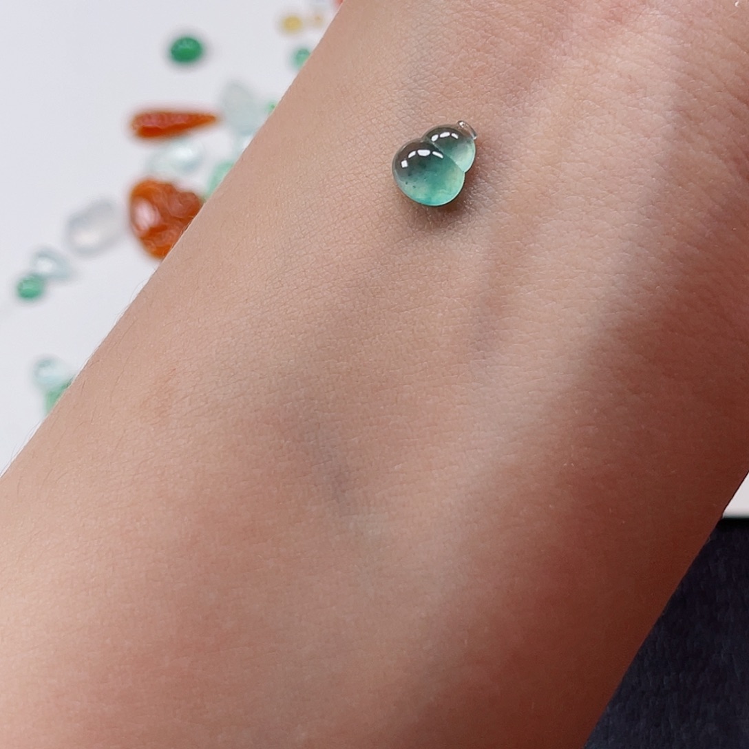 翡翠裸石纯天然A货缅甸翡翠