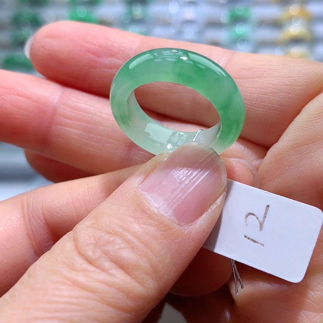 翡翠戒指未镶嵌12号